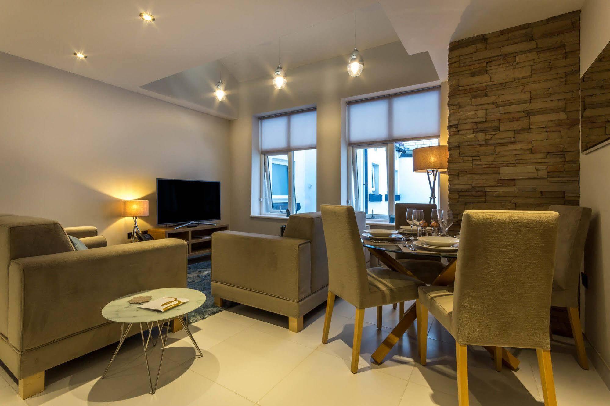 Mansio Suites Basinghall ลีดส์ ภายนอก รูปภาพ