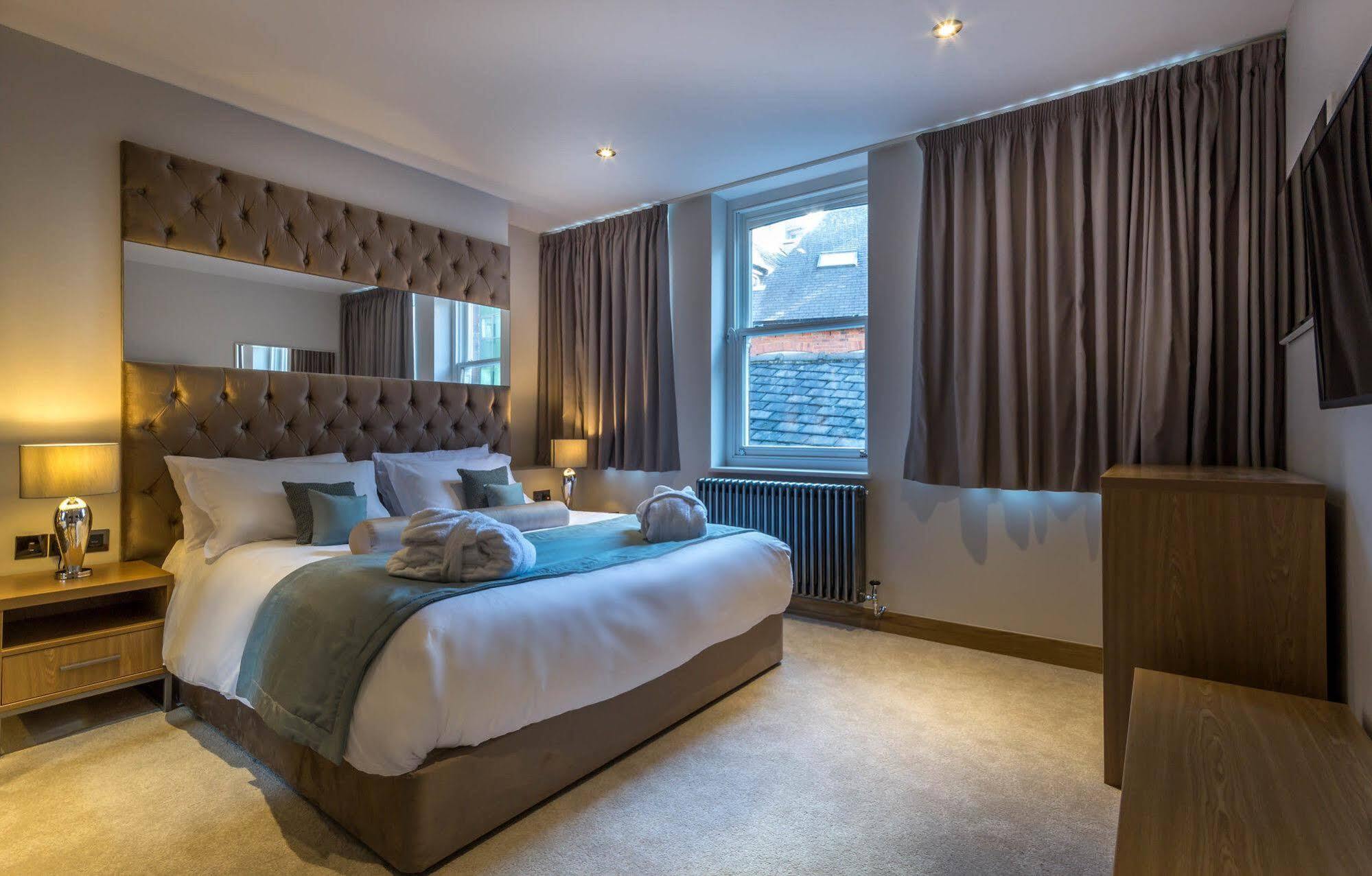 Mansio Suites Basinghall ลีดส์ ภายนอก รูปภาพ